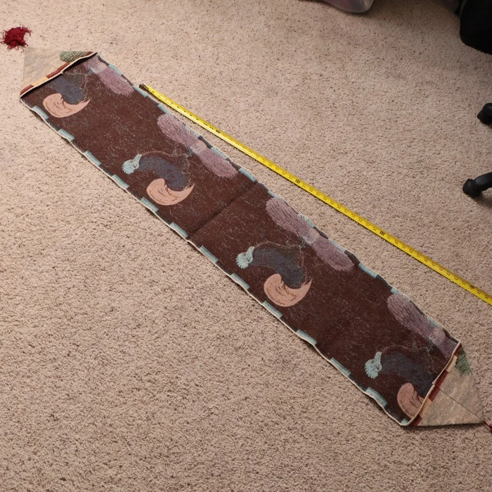 Vintage‎ Style Rooster Tapestry Table Runner Tasseled Farmhouse Decor 70 Inch